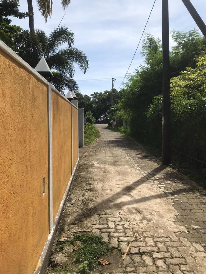 Abi Resort Ahangama Bagian luar foto