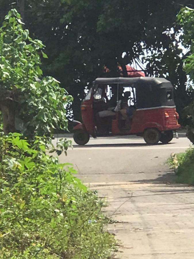 Abi Resort Ahangama Bagian luar foto