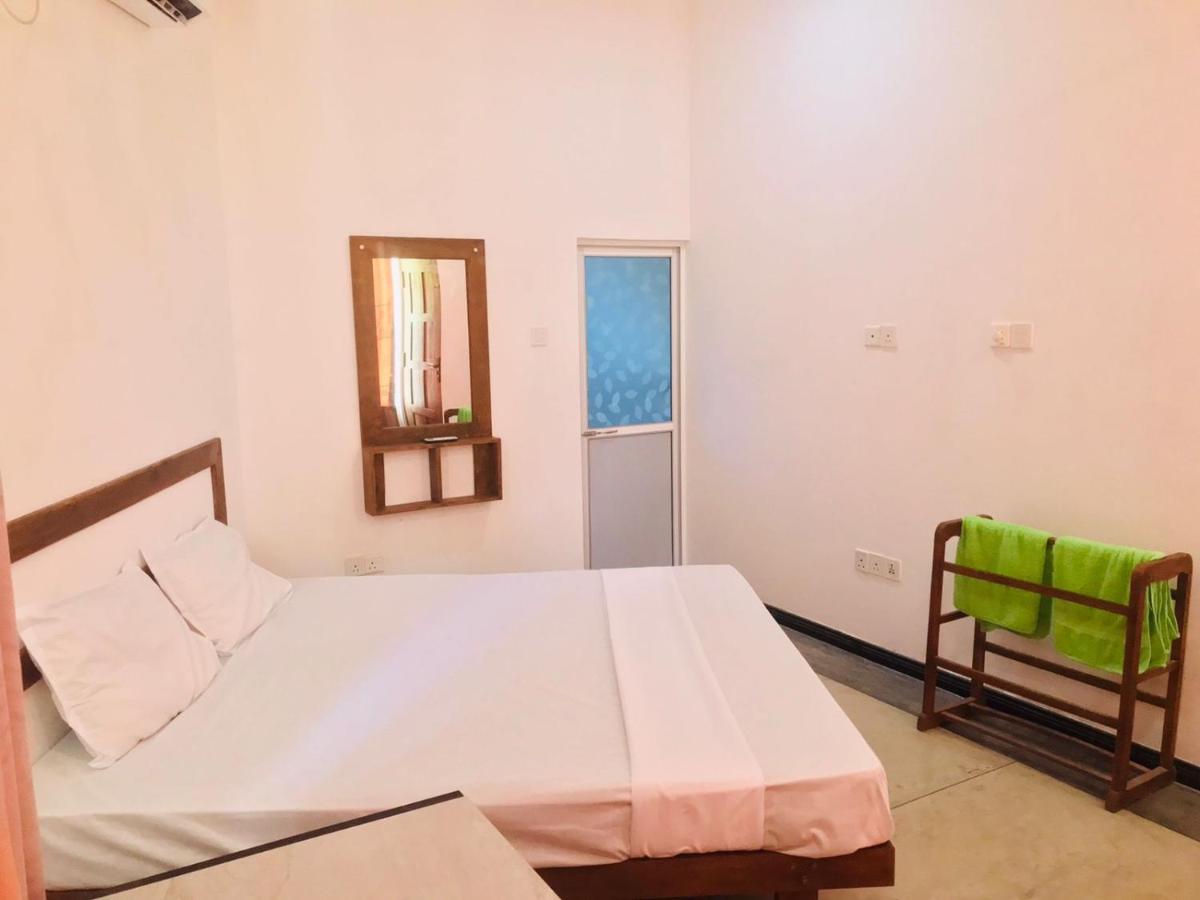 Abi Resort Ahangama Bagian luar foto